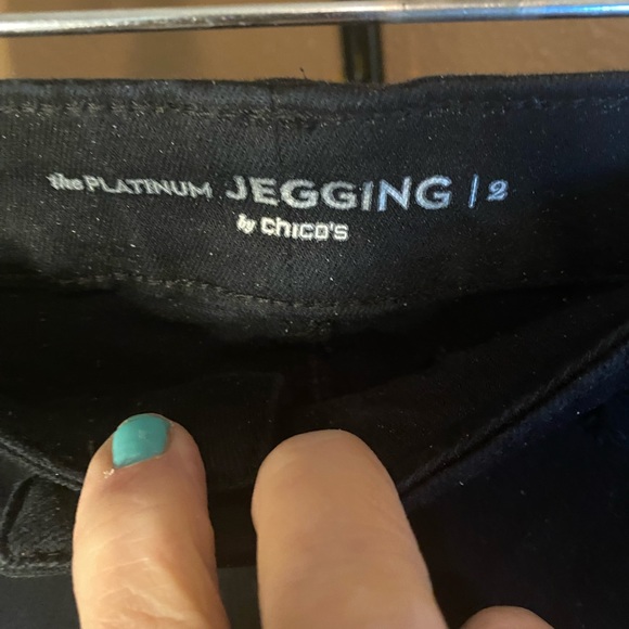 Chico’s Platinum Jeggings Black size 12. (2 chico sizing) petite straight leg - Picture 4 of 7